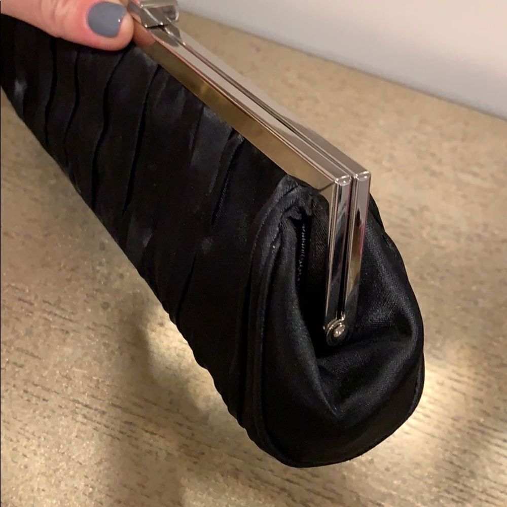 🎉Last Deal🎉Cache black clutch - Picture 5 of 6